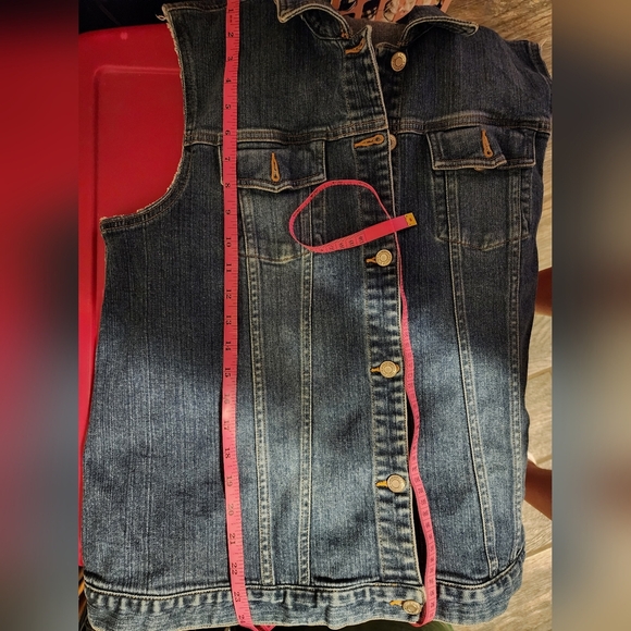 Old Navy Denim Button Up Vest Size M - Picture 6 of 9